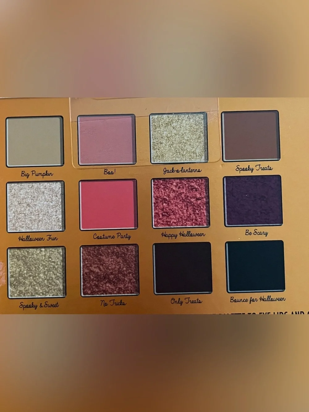 Disney Winnie the Pooh Halloween Eyeshadow Palette